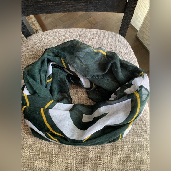 NFL Accessories - Green Bay Packers Infinity Scarf